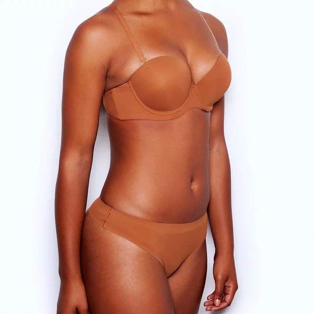 Jeden z projektów Nubian Skin.