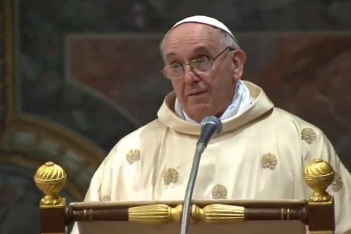 Pierwszy Anioł Pański papieża Franciszka: Bądźmy dla siebie miłosierni