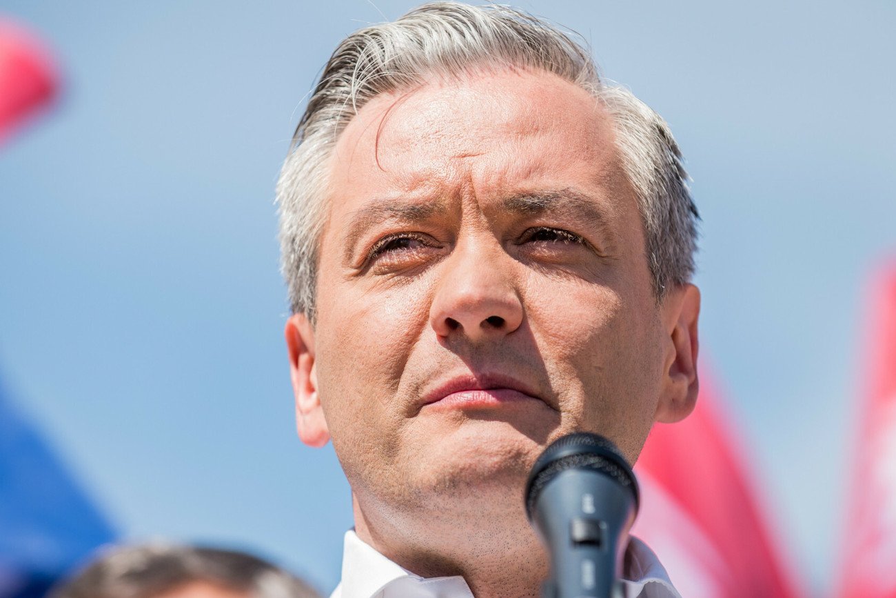 Robert Biedroń podkreślił w rozmowie z naTemat, że depresja nigdy nie powinna być powodem do żartów.