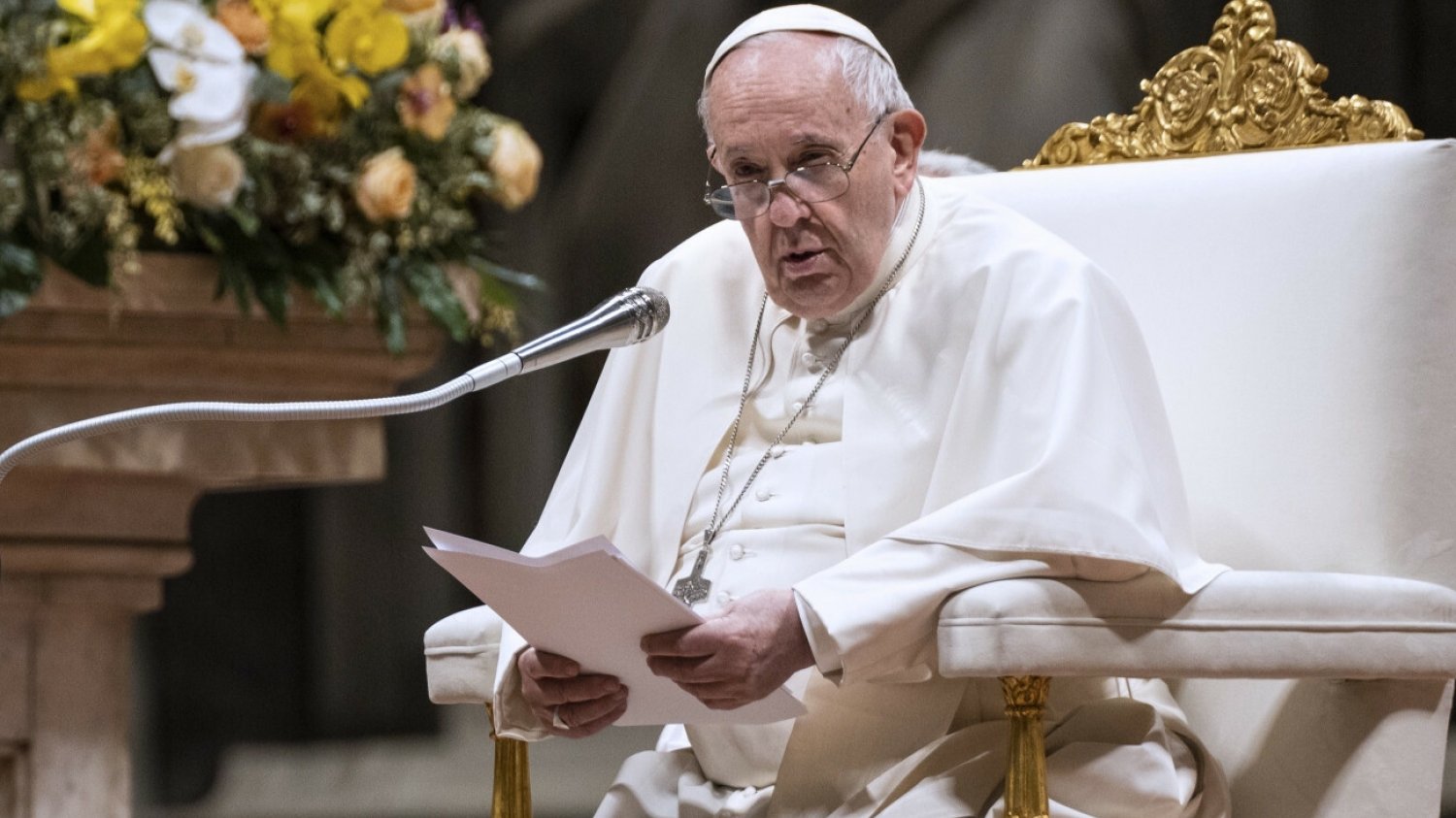 Papież Franciszek modlił się za ofiary wypadku polskiego autokaru