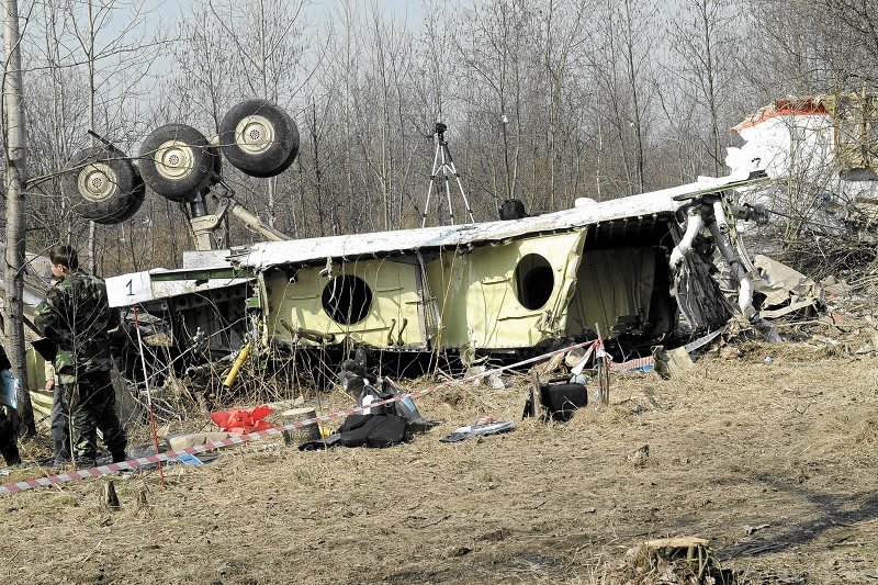 Na wraku Tupolewa odkryto śladu materiałów wybuchowych – trotylu i nitrogliceryny.