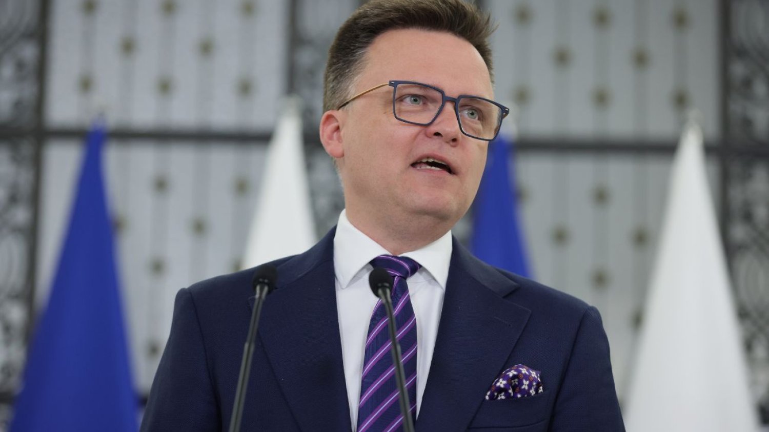 Schetyna z KO ostro o Hołowni. Poszło o jego nocne spotkanie z PiS.