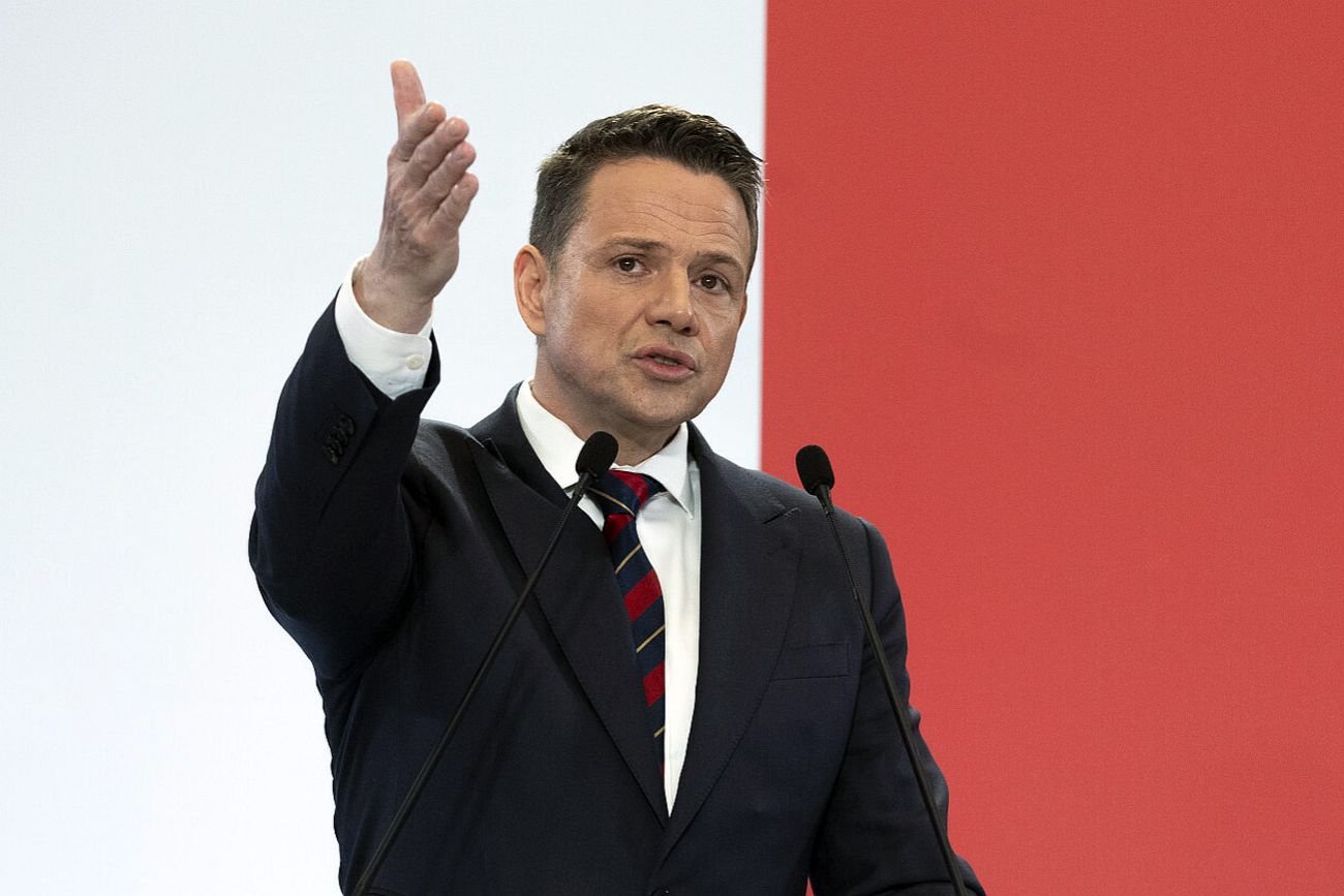 Trzaskowski nie zgadza się z ukutym przez Tuska terminem "demokracji walczącej"