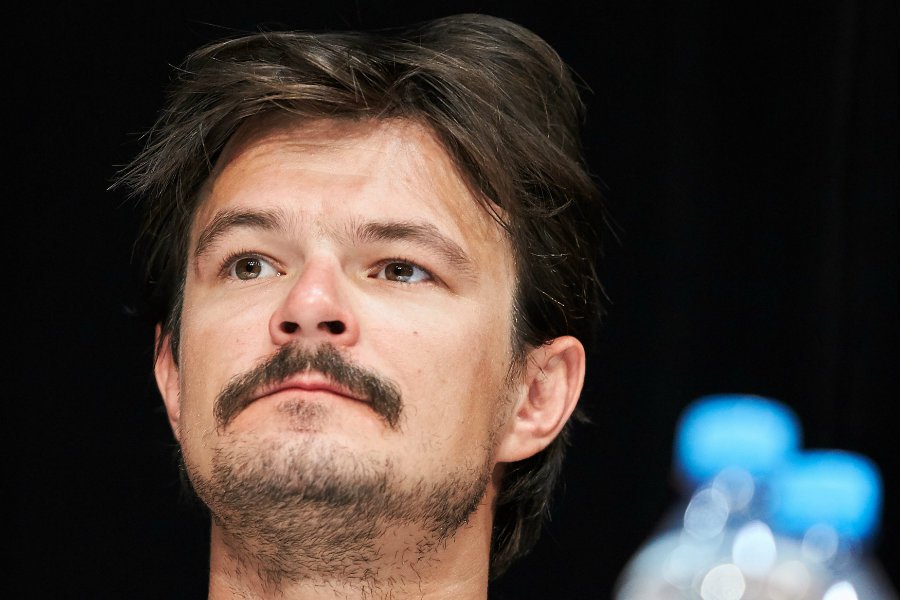 Dawid Ogrodnik tak jak Agnieszka Holland i Krzysztof Zanussi wygłosił nacechowane politycznie wystąpienie na festiwalu filmowym w Gdyni.