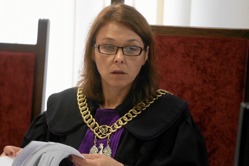 Anna Wielgolewska została uderzona w sądzie tortem.
