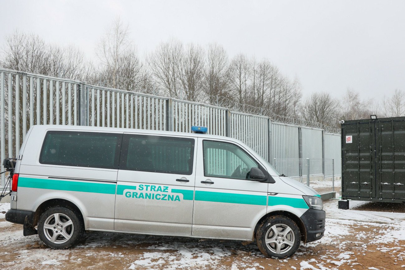 Zwłoki przy granicy polsko-białoruskiej. Odnalazła je Straż Graniczna.