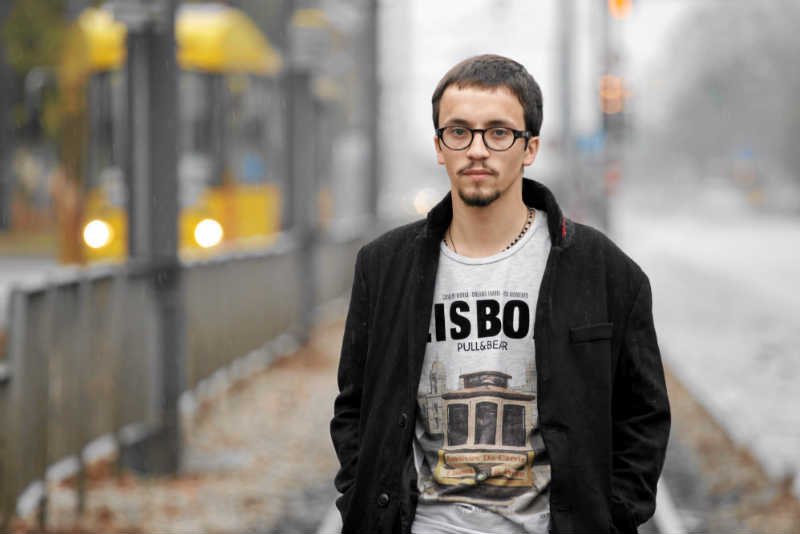 Samuel Rodrigo Pereira, były rzecznik Solidarnych 2010 i pracownik "Gazety Polskiej Codziennie" pełni obowiązki szefa portalu TVP INFO.