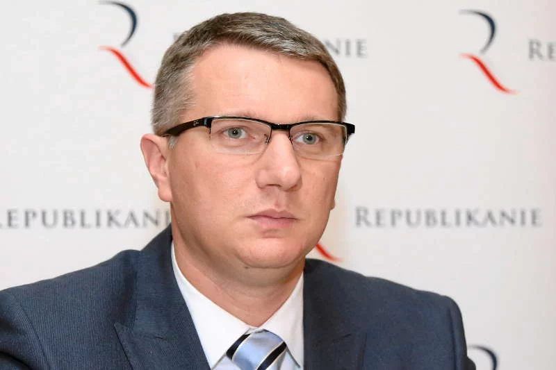 Przemysław Wipler nie jest już prezesem Stowarzyszenia Republikanie - taka informacja pojawiła się na jednym z portali