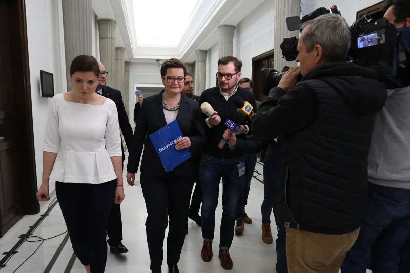 Nagana i 1000 zł kary – takie konsekwencje spotkały posłów Nowoczesnej, którzy nie brali udziału w wieczornym głosowaniu.