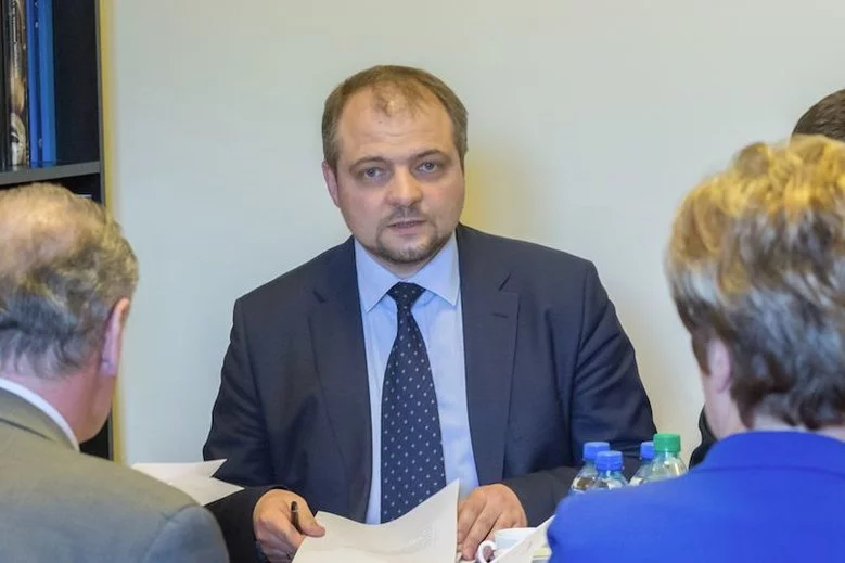 Prof. Stępkowski to kolejny człowiek Ordo Iuris, który robi błyskotliwą karierę w instytucjach państwa