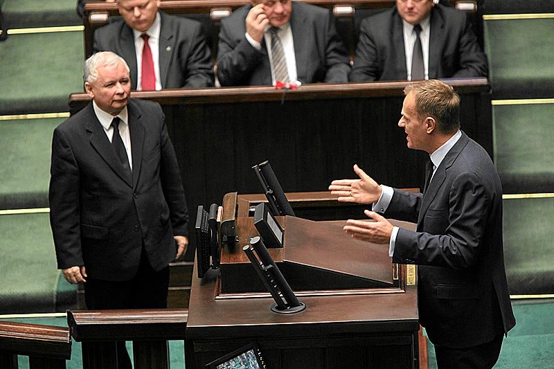 Jarosław Kaczyński i Donald Tusk powinni przejść na emeryturę?