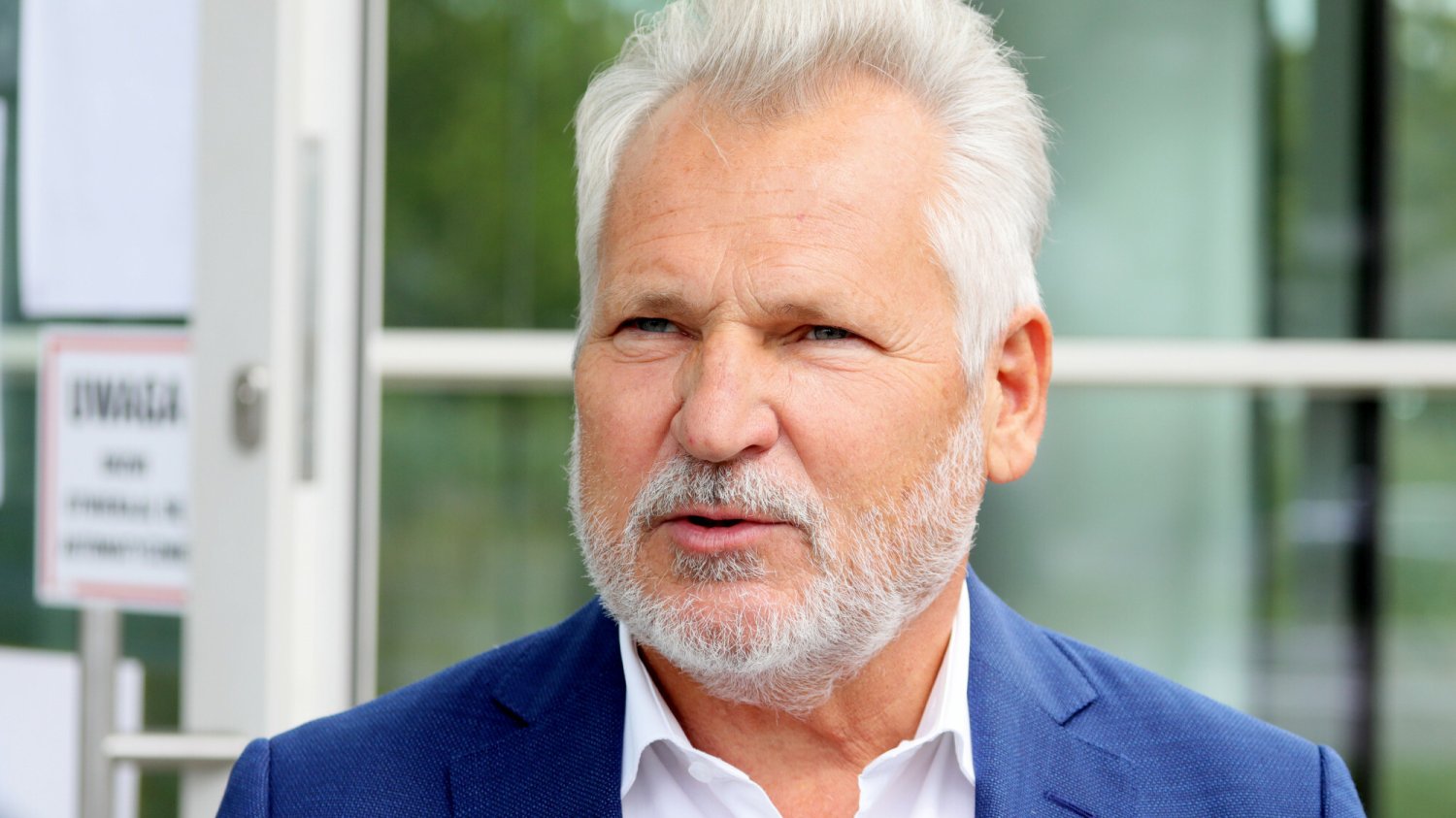 Aleksander Kwaśniewski podkreśla, że nie zdziwił się decyzją rządu o nadaniu Marszowi Niepodległości charakteru państwowego, bo władza kokietuje narodowców.