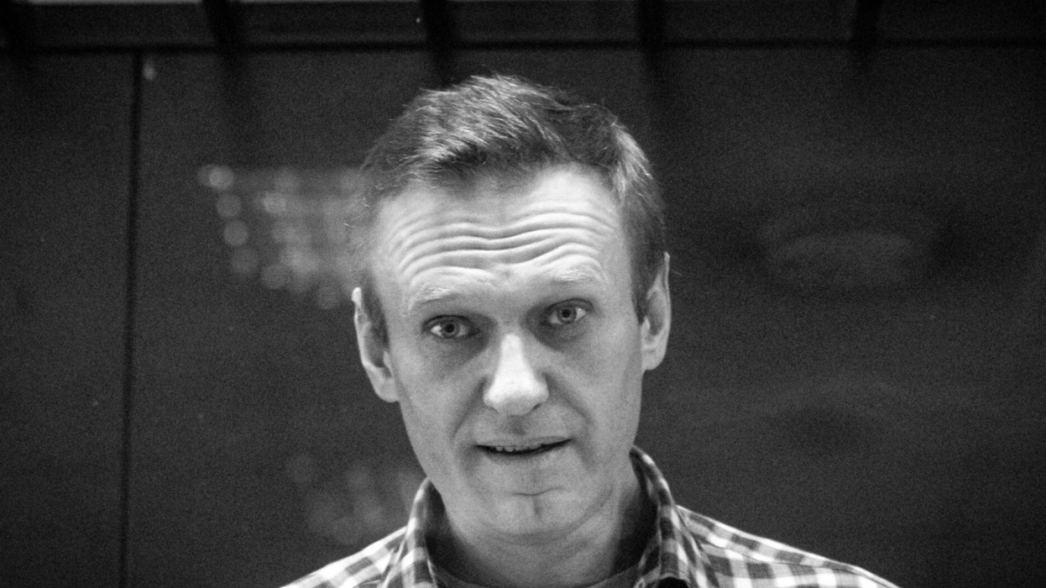 Aleksiej Nawalny nie żyje. Lawina reakcji po śmierci wroga Władimira Putina.