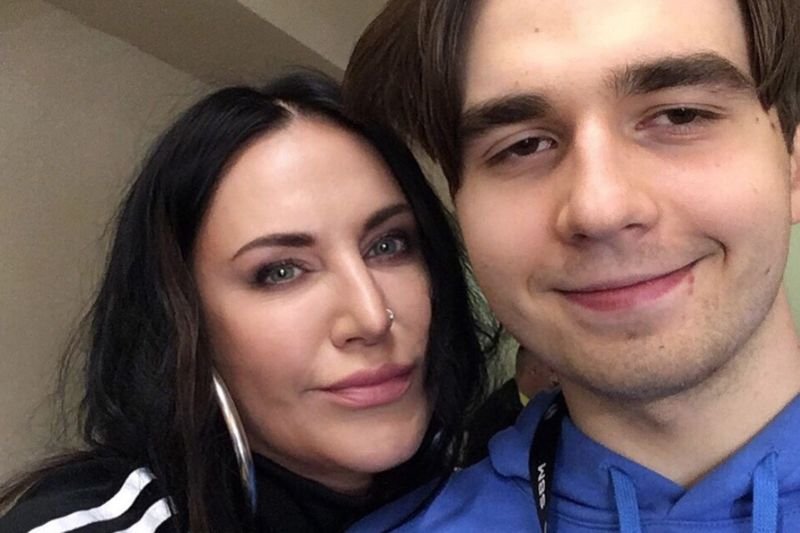 Kayah wystąpiła gościnnie na koncercie Maty.