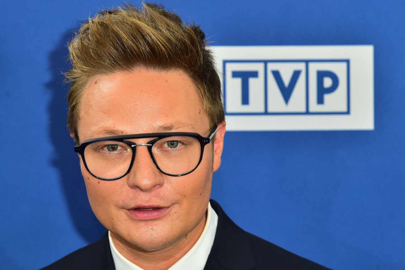 Mateusz Szymkowiak z TVP pod ostrzałem. "Przebierał nogami"