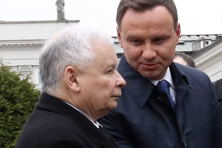 Sondaż pokazał, że nawet wyborcy PiS chcą przełożenia wyborów prezydenckich.