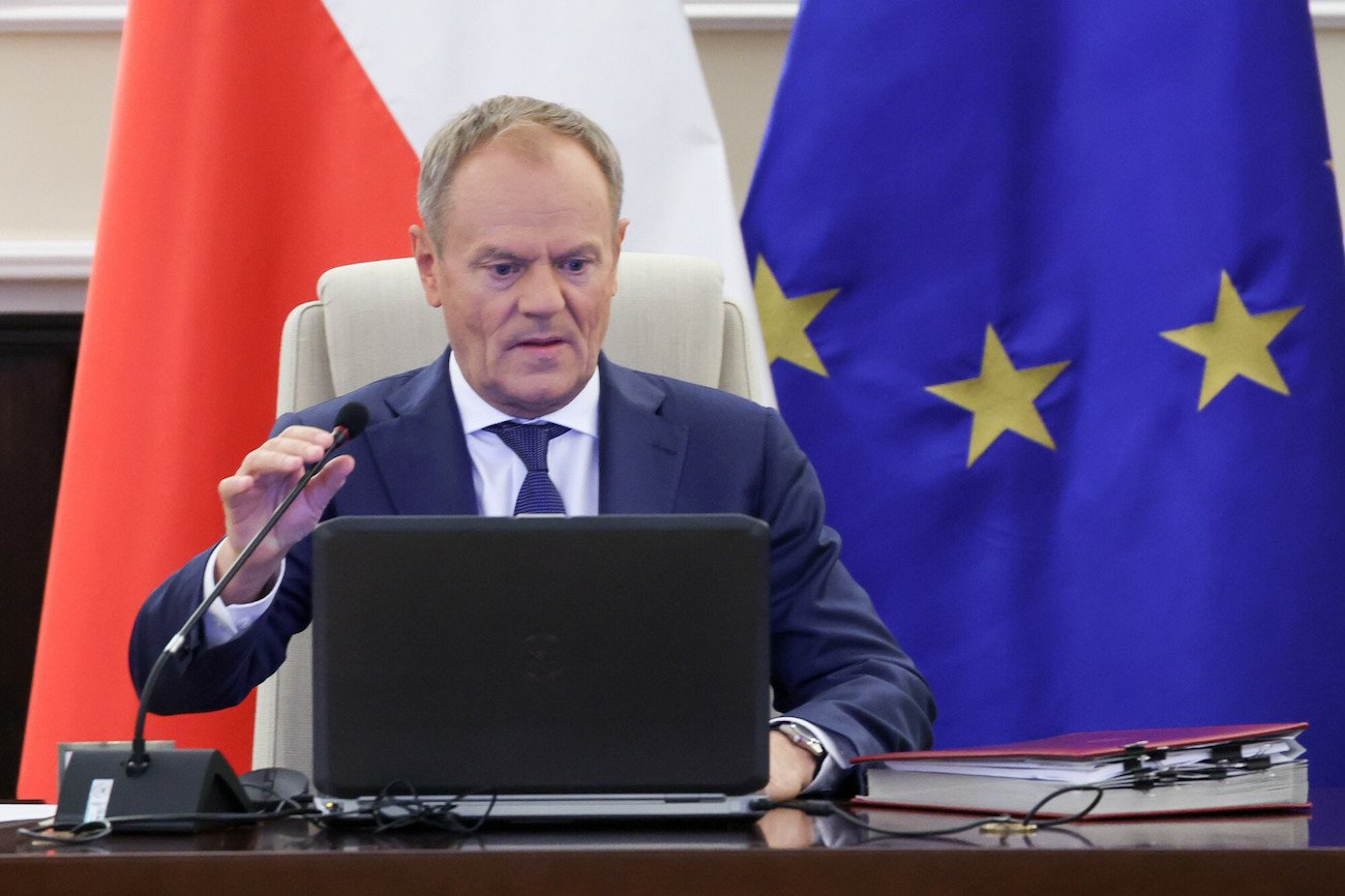 Czym powinien zająć się rząd Donalda Tuska? Polacy odpowiedzieli w sondażu.
