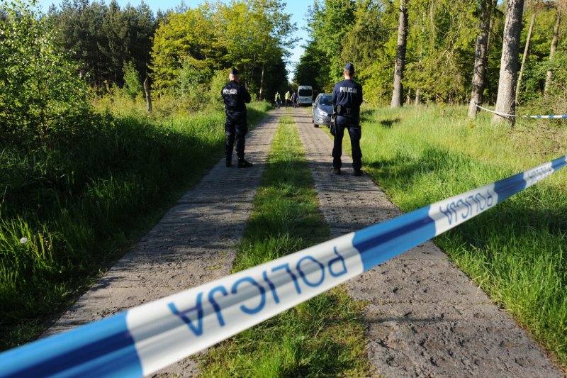 Porwanie nastolatki pod Biedronką w Poznaniu. 14-latka była torturowana