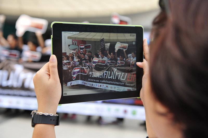 Microsoft za wszelką cenę próbuje sprzedać swoje [url=http://tinyurl.com/qcvj5vs]produkty [/url]. Dlatego ostro atakuje Apple'a