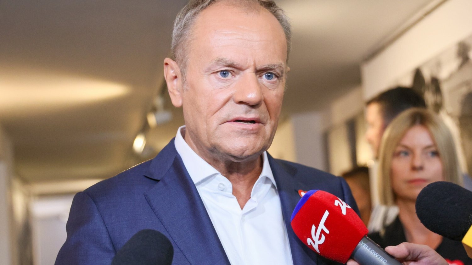 Tusk zabrał głos ws. swoich zarobków. Odpowiedział na zaczepkę premiera.