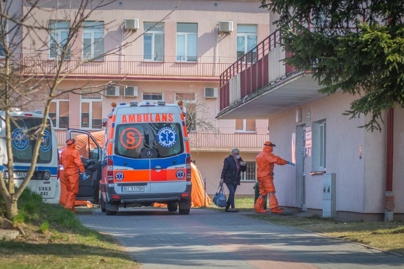 Starosta z PiS chce oznaczać domy zakażonych koronawirusem.