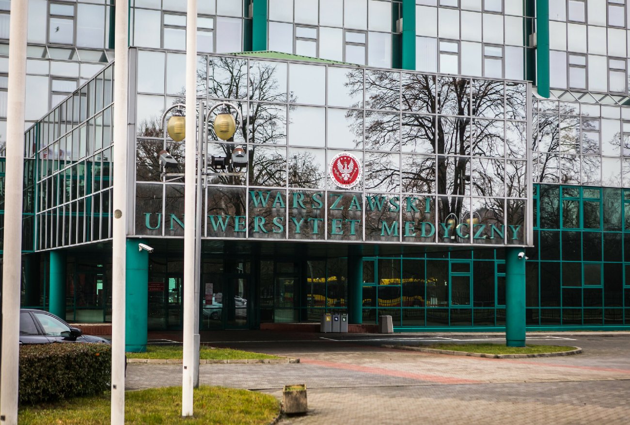 Studenci Warszawskiego Uniwersytetu Medycznego mieli usłyszeć, że homoseksualizm to nerwica.