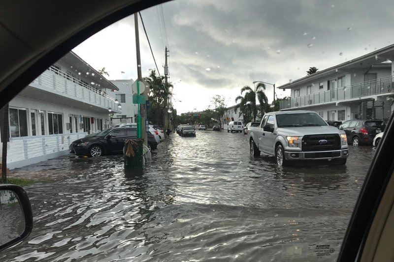 Huragan pojawi się niedługo nad Florydą.