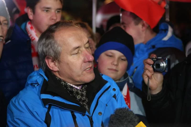 Bronisław Stoch: MZ powinno zaszczepić skoczków na COVID-19 przed MŚ w Oberstdorfie.