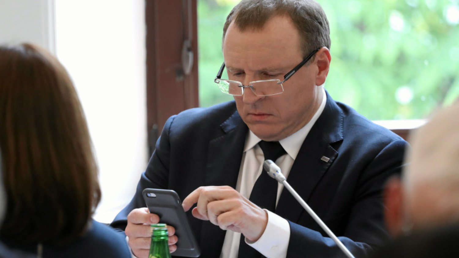 Jacek Kurski czeka na nasze pieniądze, ale może sobie jeszcze poczekać.