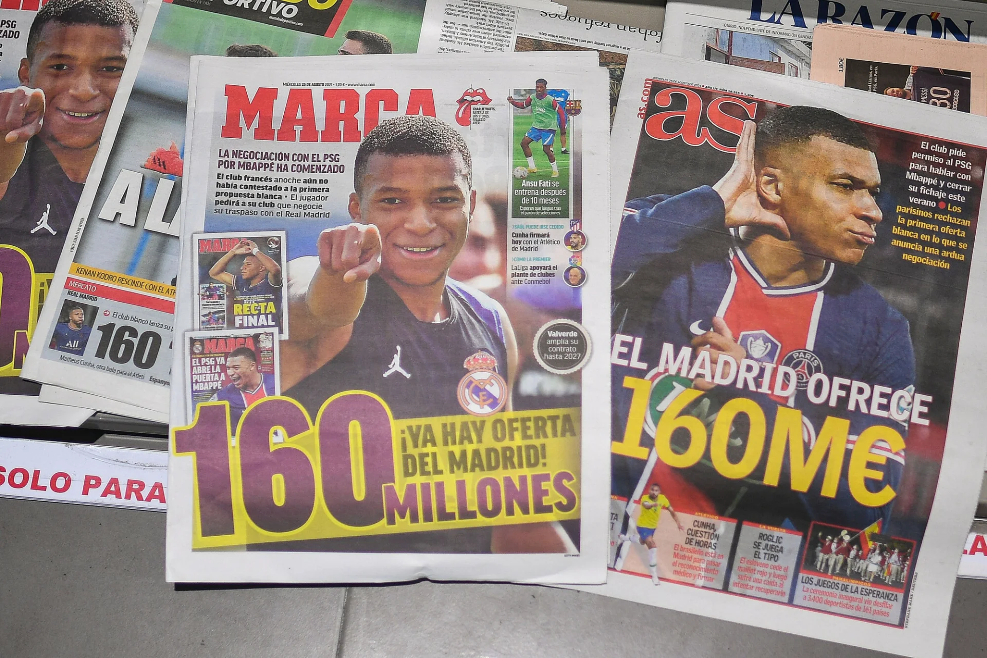 Transfer Kyliana Mbappe nie doszedł do skutku, choć na stole leżało nawet ponad 200 milionów euro