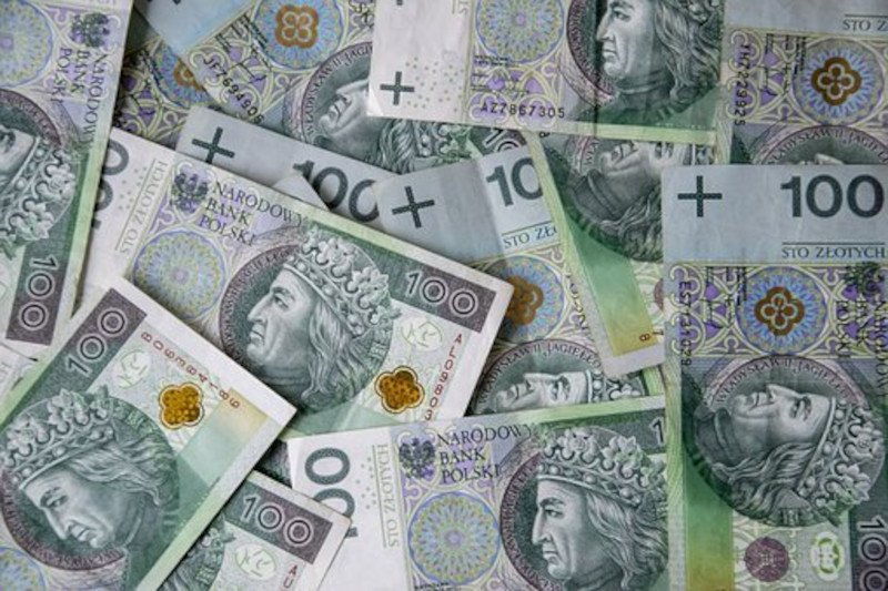 Gdzie nagroda 500 zł za zaszczepienie się na COVID-19? Nietypowy plan wójta z Lubartowa.