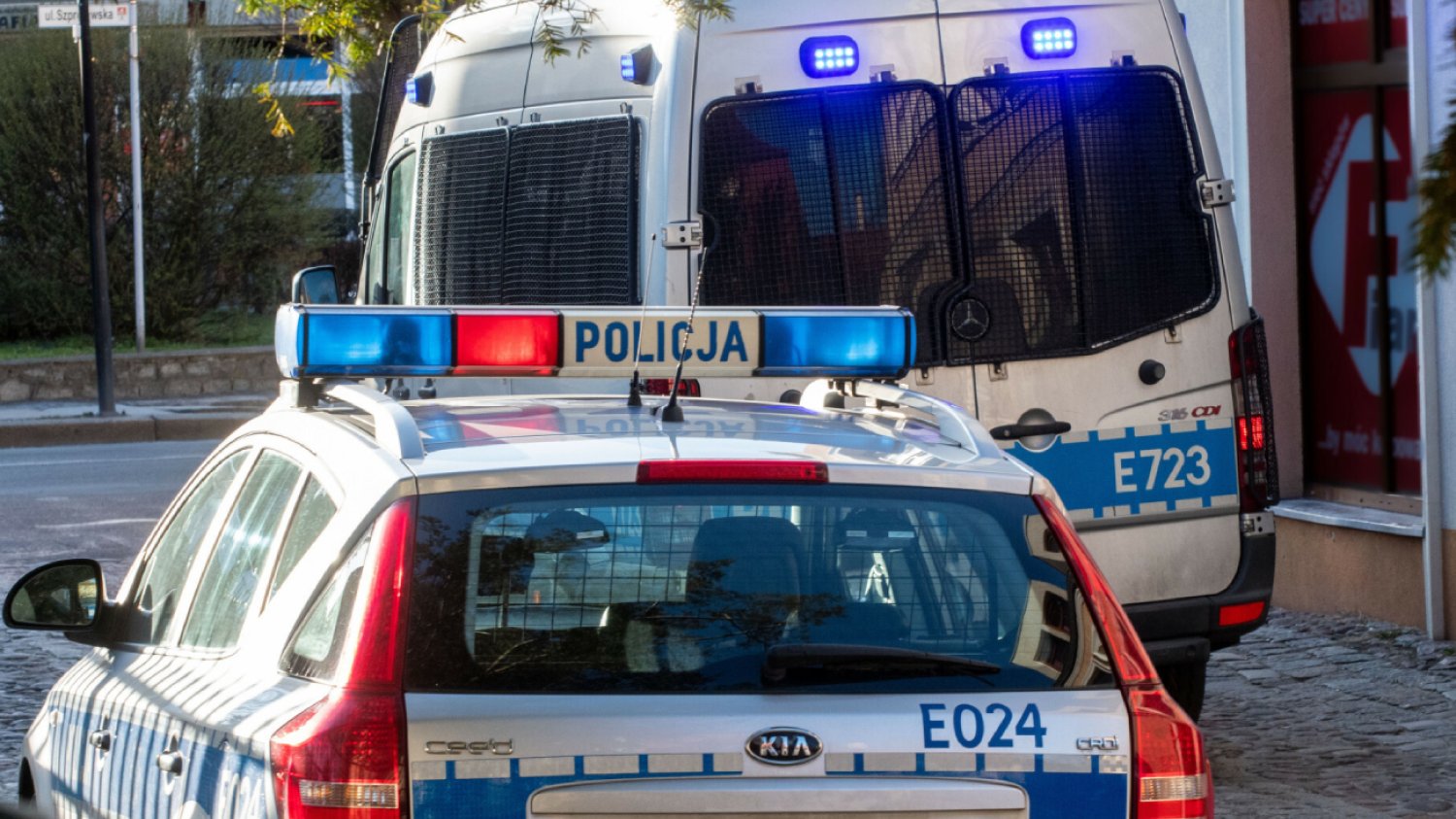 1,5 roczne niemowlę w szpitalu. Matka i konkubent znęcali się nad dziećmi