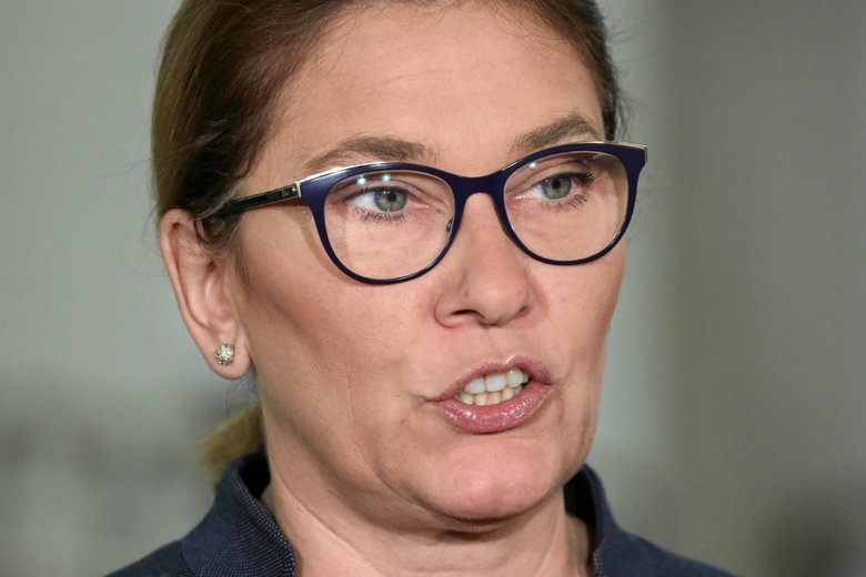 Beata Mazurek jeszcze 10 stycznia twierdziła, że nic nie wie o planach budowy wieżowców przez spółkę Srebrna.