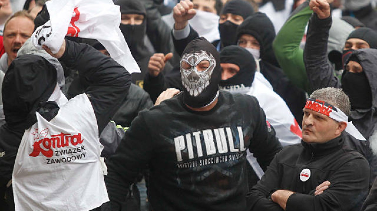 W Jastrzębskiej Spółce Węglowej funkcjonuje obecnie 45. związków zawodowych. Na zdjęciu: demonstracja górniczych związków w Katowicach, kwiecień 2014 roku