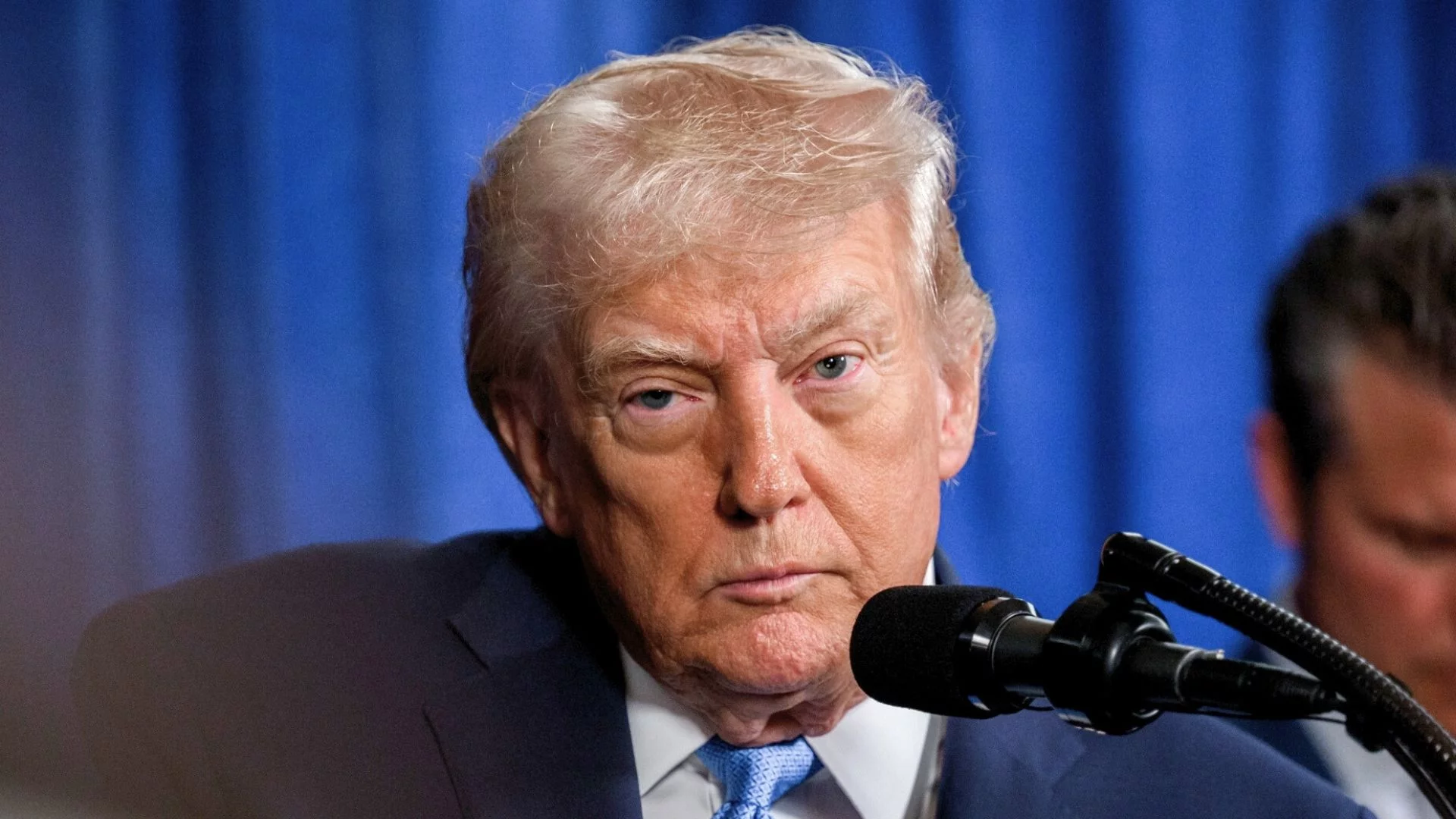 Upada mit o stanie zdrowia Trumpa. Słowa o "nadludzkim prezydencie" wskazują, iż jest źle