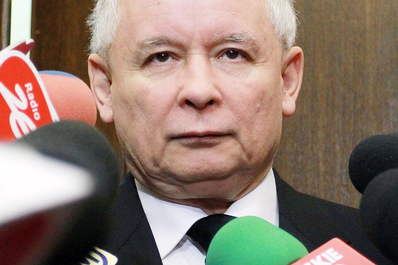 Sympatycy opozycji stanowczo krytykują Jarosława Kaczyńskiego za jego słowa o tym, że PiS to "panowie" w Polsce.