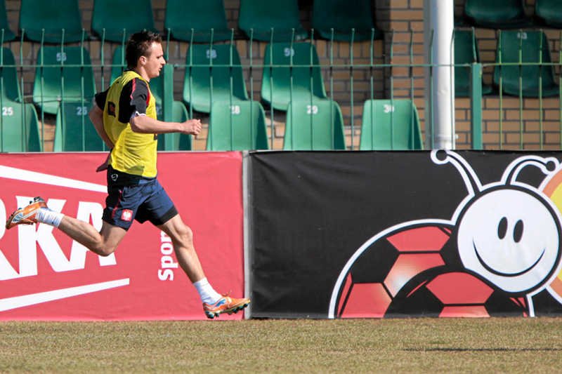 Biedronka, Tyskie i Warka to najsilniej kojarzone z mistrzostwami marki