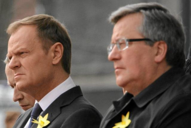 Premier Donald Tusk i prezydent Bronisław Komorowski zmagają się z kontuzjami
