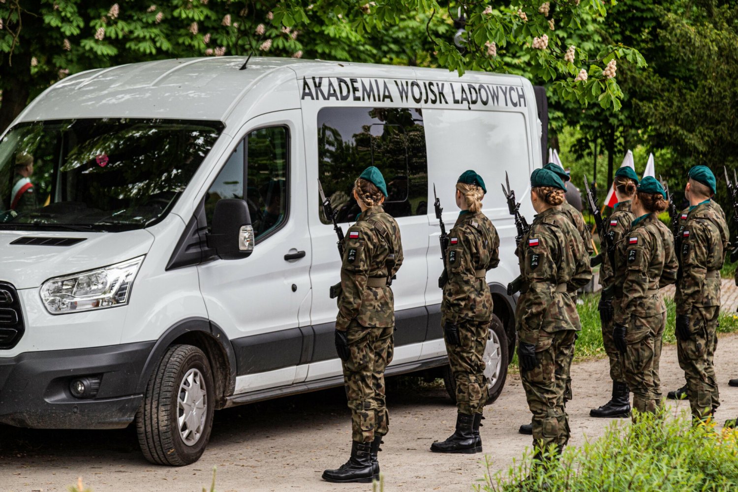 Na terenie Akademii Wojsk Lądowych we Wrocławiu trwa śledztwo ws. zaginięcia broni.