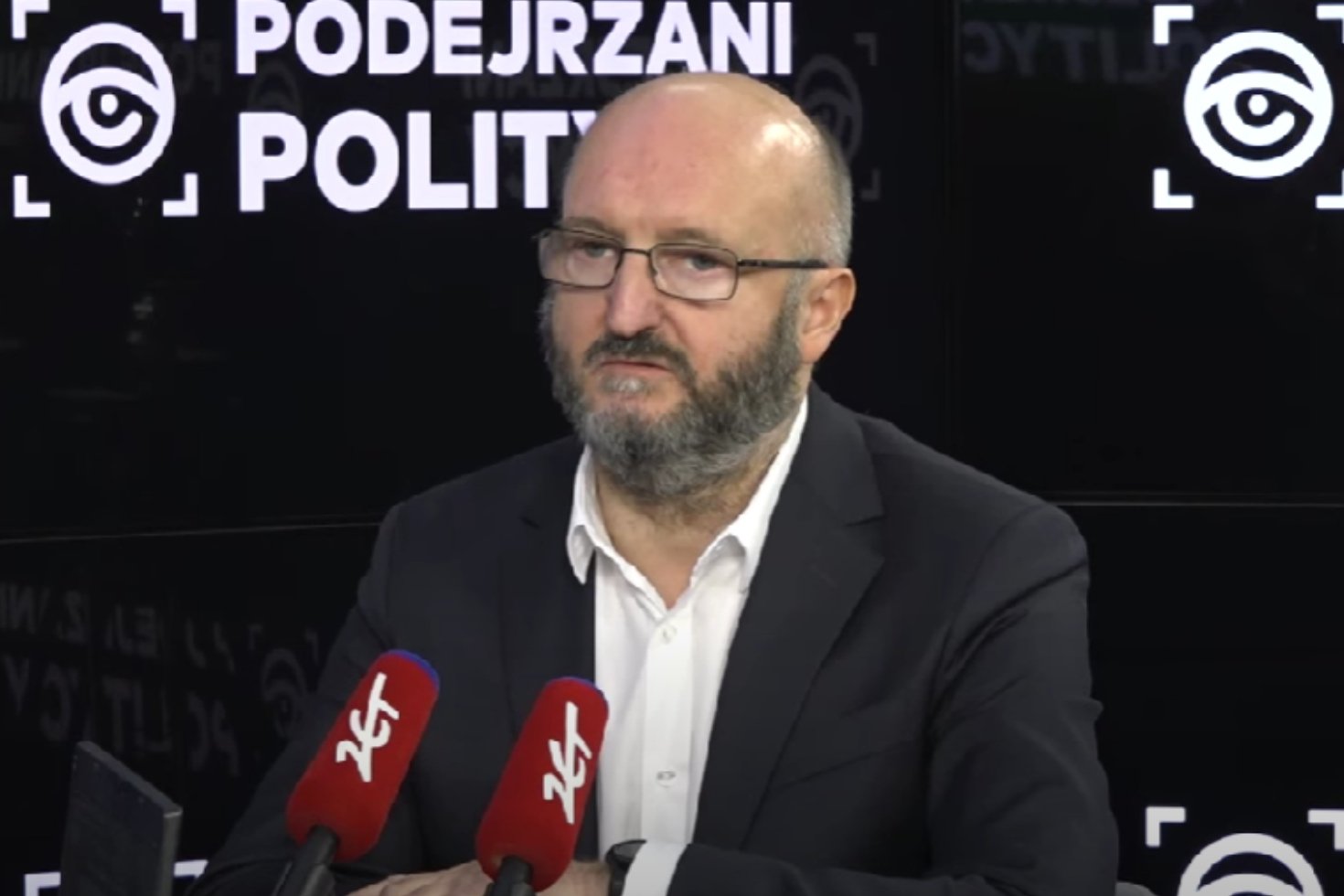 Afera wizowa. Piotr Wawrzyk w końcu zabrał głos.