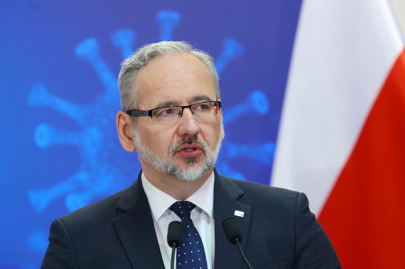 Minister zdrowia Adam Niedzielski o czwartej dawce szczepionki przeciw COVID-19. Minister zdrowia Adam Niedzielski.