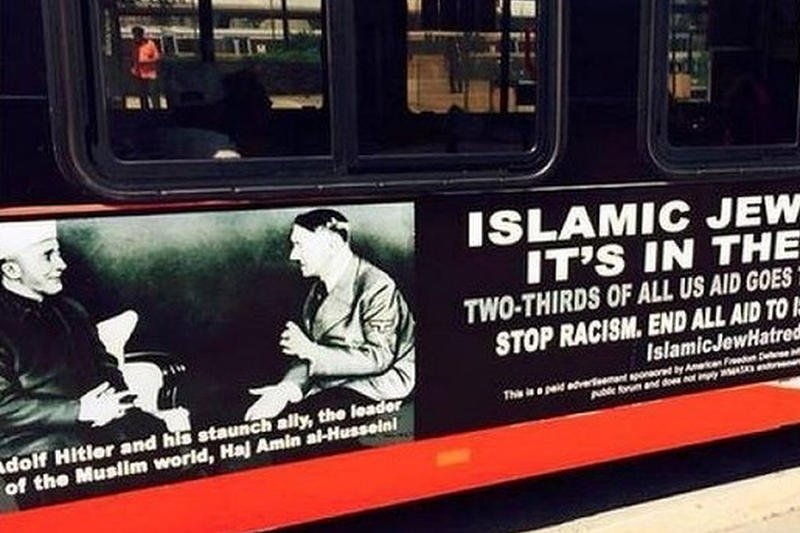 Hitler z arabskim nacjonalistą Aminem al Husseinim na nowojorskim autobusie.