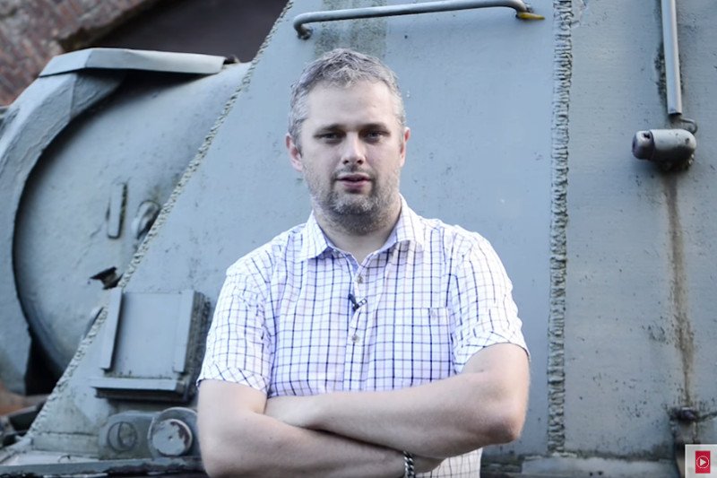 Bartosz T. Wieliński jest szefem działu zagranicznego "Gazety Wyborczej", wcześniej był korespondentem tego medium w Niemczech.