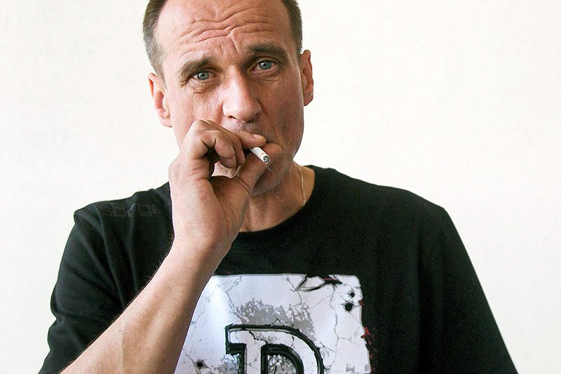 "Newsweek" analizuje, kto stanowi zaplecze polityczne Pawła Kukiza i jakie są plany tych ludzi dla Polski.