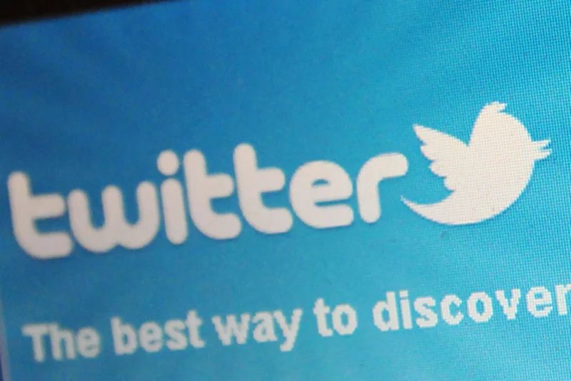 Jeszcze przed debiutem giełdowym[url=http://tinyurl.com/po8nqfv]Twitter[/url] został w tej sprawie pozwany na sumę 124 milionów dolarów