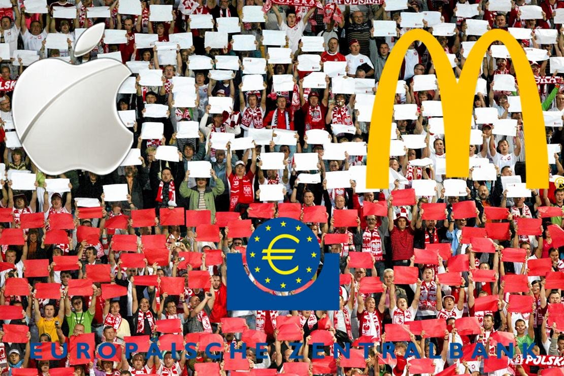 Kolaż zdjęcia Arkadiusza Wojtasiewicza z towarzyskiego meczu Polska-Grecja z 2009 roku. Logotypy Apple, McDoland's i EBC pochodzą z Wikimedia Commons