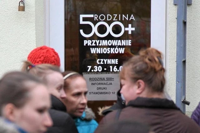 W Poznaniu wydano 319 decyzji dotyczących zwrotu nienależnie pobranych świadczeń w ramach "Rodzina 500 plus"