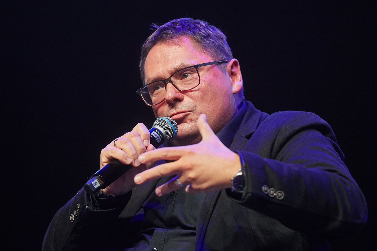 Publicysta katolicki Tomasz Terlikowski krytycznie odniósł się do słów abp. Wiktora Skworca, który podziękował PKN Orlen za przejęcie kontroli nad mediami lokalnymi. Publicysta katolicki Tomasz Terlikowski krytycznie odniósł się do słów abp. Wiktora Skworca, który podziękował PKN Orlen za przejęcie kontroli nad mediami lokalnymi