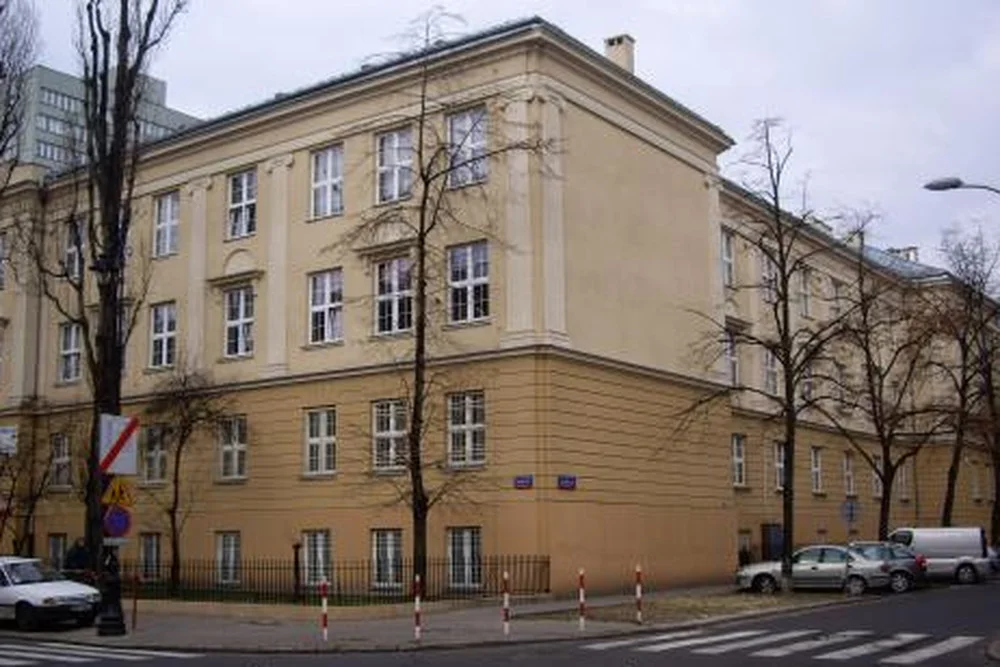 Nikodem Malinowski jest uczniem tej szkoły. Według mamy chłopiec jest szykanowany ze względu na swoją chorobę.