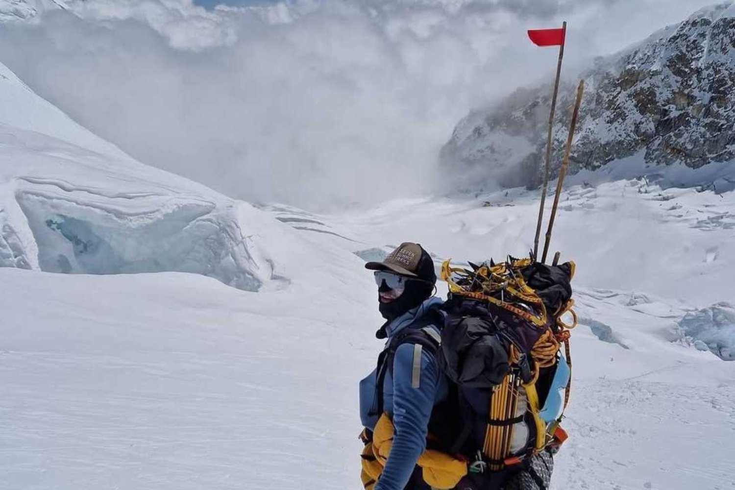 Waldemar Kowalewski poważnie ranny. Polskiego himalaistę porwały lawiny